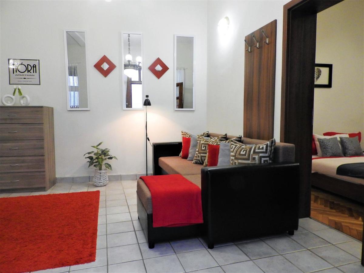 Nora Studio Apartman - Eger Apartment Exterior foto